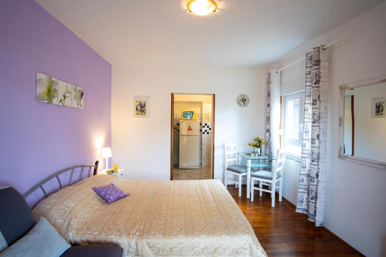 Apartman Luka Fažana Esterno foto