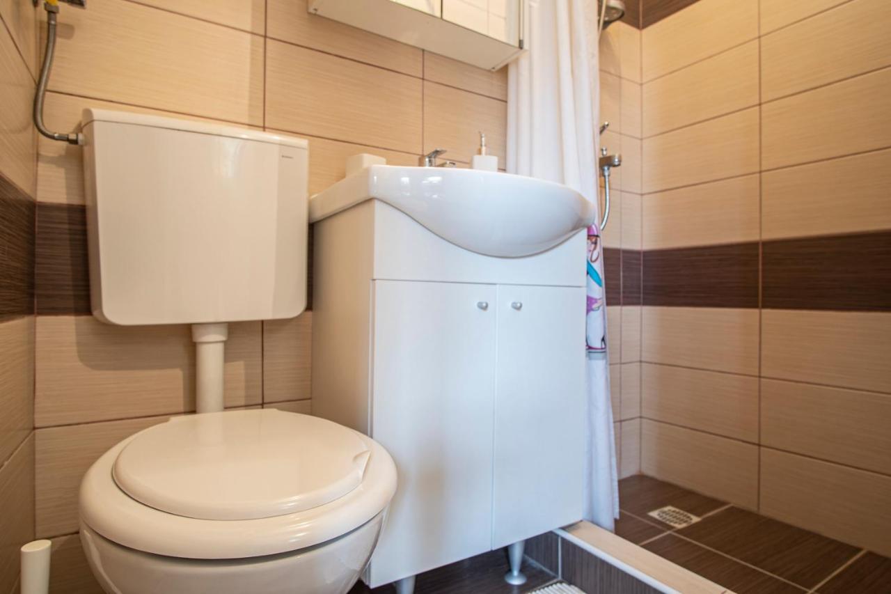 Apartman Luka Fažana Esterno foto